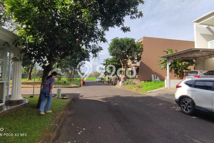 Tanah Dijual Area Strategis di Grand Wisata Bekasi 300m2 Tanah Dijual Area Strategis di Grand Wisata Bekasi 300m2