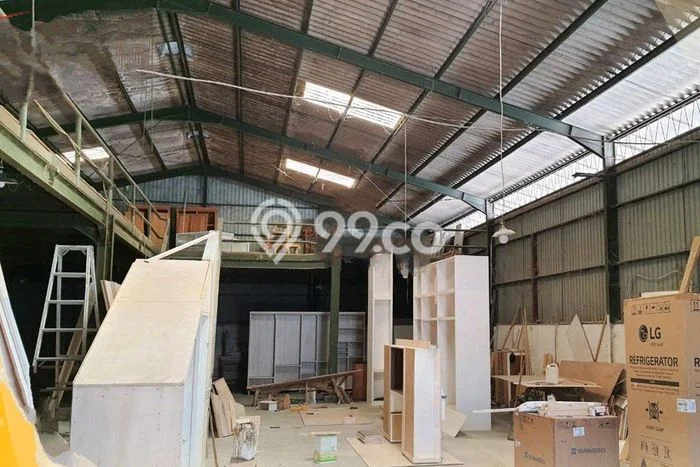 Unit Gudang Dijual di Semarang LT 1050m2 & LB 700m2 Unit Gudang Dijual di Semarang LT 1050m2 & LB 700m2