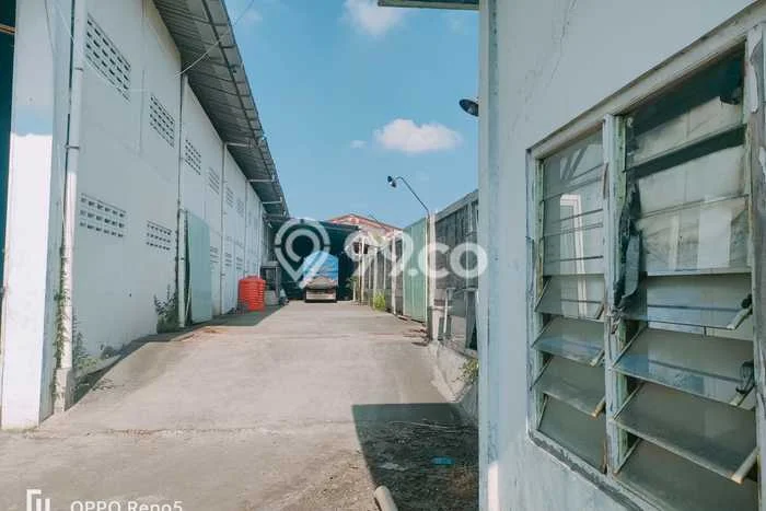 Unit Gudang Tersedia di Terboyo Spesifikasi LB 1350m2 Unit Gudang Tersedia di Terboyo Spesifikasi LB 1350m2