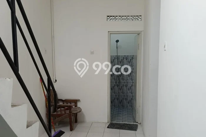 Kost Dijual Lokasi Pedurungan, Semarang, Spesifikasi 11 Kamar Tidur dan Luas 200m2 Kost Dijual Lokasi Pedurungan, Semarang, Spesifikasi 11 Kamar Tidur dan Luas 200m2