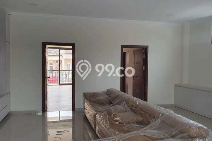 Area Ramai! Ruko Dijual di Semarang Tengah untuk Bisnis Luas Bangunan 330m2 Area Ramai! Ruko Dijual di Semarang Tengah untuk Bisnis Luas Bangunan 330m2