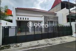 Rumah Eksklusif Siap Huni LT 200m2 di Gajah Mungkur, Semarang Rumah Eksklusif Siap Huni LT 200m2 di Gajah Mungkur, Semarang