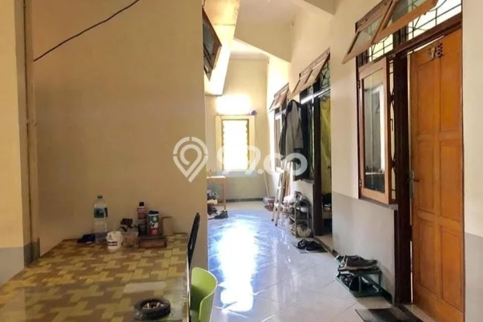 Rumah Kost Dijual Lokasi Banyumanik, Semarang, 20 Kamar Tidur, 3 Kamar Mandi, 450m2 Rumah Kost Dijual Lokasi Banyumanik, Semarang, 20 Kamar Tidur, 3 Kamar Mandi, 450m2