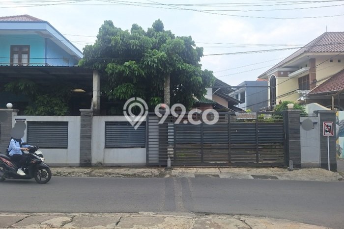 Unit Kost Dijual di Tembalang dengan 17 Kamar Tidur & Luas Bangunan 400m2 Unit Kost Dijual di Tembalang dengan 17 Kamar Tidur & Luas Bangunan 400m2