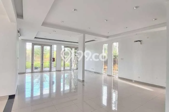 Rumah Elit Modern Tanpa Renovasi di Tiban Batam Rumah Elit Modern Tanpa Renovasi di Tiban Batam