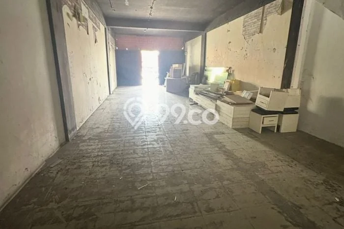 Area Ramai! Ruko Dijual di Batam Kota untuk Bisnis Luas Bangunan 255m2 Area Ramai! Ruko Dijual di Batam Kota untuk Bisnis Luas Bangunan 255m2