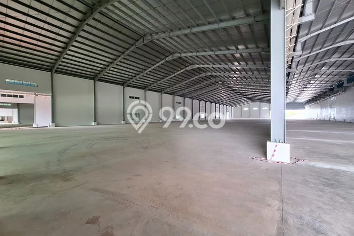Gudang Siap Pakai Kawasan Kabil, Luas 3711m², Kawasan Komersial Gudang Siap Pakai Kawasan Kabil, Luas 3711m², Kawasan Komersial