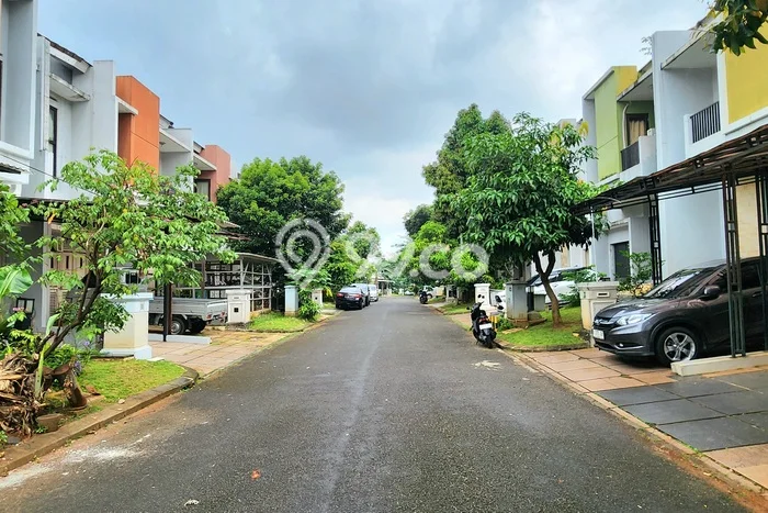 For Sale Hunian Rumah Terawat 4 Kamar di Gading Serpong Scientia Garden, Tangerang For Sale Hunian Rumah Terawat 4 Kamar di Gading Serpong Scientia Garden, Tangerang