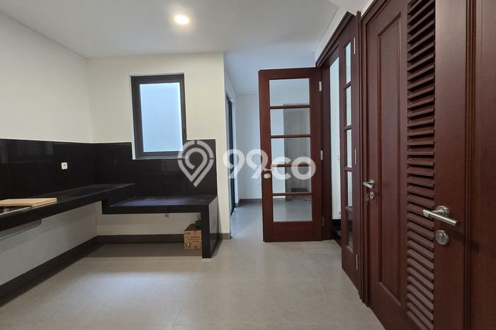 For Sale! Luxury House LT 249m2 Desain Elegan di BSD City For Sale! Luxury House LT 249m2 Desain Elegan di BSD City