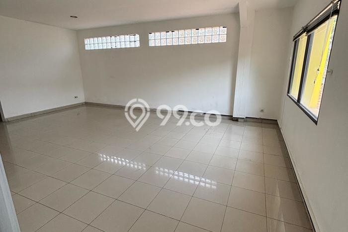 Gudang di Kopo, Luas 1628m², Jalan Utama, Siap Operasional Gudang di Kopo, Luas 1628m², Jalan Utama, Siap Operasional