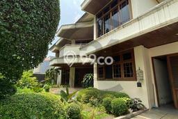 Rumah Elit Modern Tanpa Renovasi di Patra Kuningan Jakarta Selatan Rumah Elit Modern Tanpa Renovasi di Patra Kuningan Jakarta Selatan