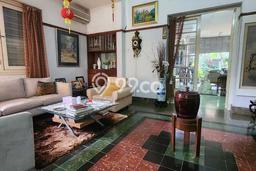 Siap Huni Rumah Mewah 3 Kamar di Menteng Dekat ke Mana Pun Siap Huni Rumah Mewah 3 Kamar di Menteng Dekat ke Mana Pun