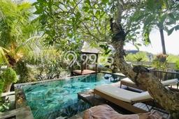 HARGA TERBAIK! Vila Kawasan , Luas 285m2m², Area Prima HARGA TERBAIK! Vila Kawasan , Luas 285m2m², Area Prima