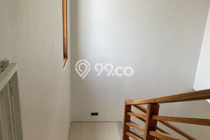 Properti Strategis! Vila di , Dimensi 250m2m², ROI Tinggi untuk bisnis Properti Strategis! Vila di , Dimensi 250m2m², ROI Tinggi untuk bisnis