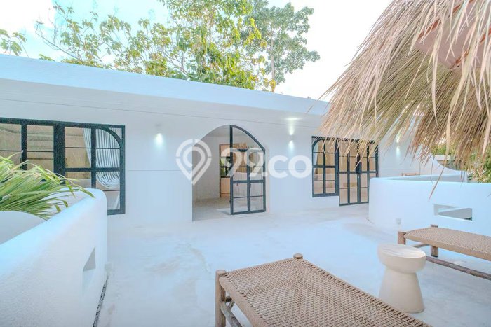 Vila di , Luas 300m2m², Posisi Strategis Vila di , Luas 300m2m², Posisi Strategis