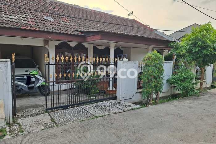 Dijual Hunian Rumah Terawat 4 Kamar di Bojong Sari, Depok Dijual Hunian Rumah Terawat 4 Kamar di Bojong Sari, Depok