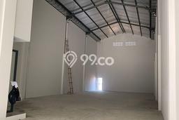 Unit Gudang Paling Strategis di Tangerang Tangerang dengan LB 274m2 Unit Gudang Paling Strategis di Tangerang Tangerang dengan LB 274m2