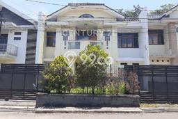 Rumah Modern 4 Kamar LT 315m2 di Cipaku Rumah Modern 4 Kamar LT 315m2 di Cipaku