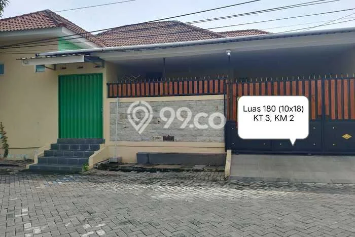 Jual Rumah Bagus Siap Huni LB 100m2 di Sidoarjo, Sidoarjo Jual Rumah Bagus Siap Huni LB 100m2 di Sidoarjo, Sidoarjo