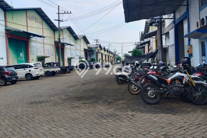 Gudang disewakan lokasi strategis Buduran Sidoarjo 630m2 Gudang disewakan lokasi strategis Buduran Sidoarjo 630m2