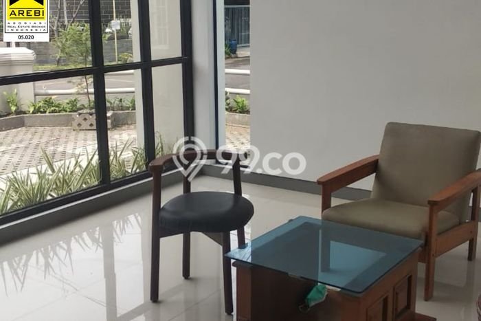 Rumah Elit Modern Tanpa Renovasi di Bandung Kota Bandung Rumah Elit Modern Tanpa Renovasi di Bandung Kota Bandung
