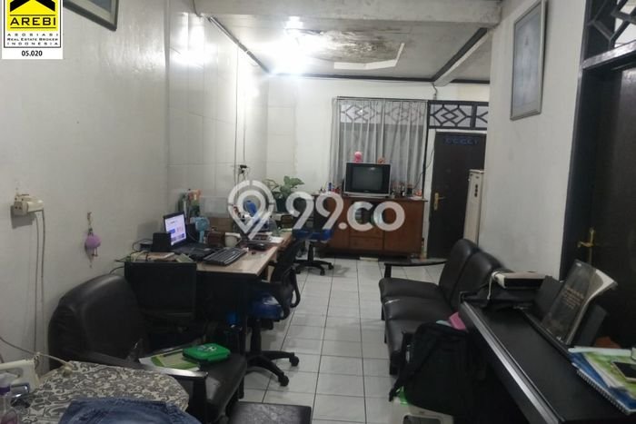 Unit Ruko Dijual di Bandung LT 100m2 & LB 150m2 Unit Ruko Dijual di Bandung LT 100m2 & LB 150m2