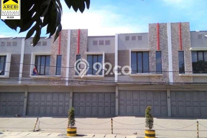 Unit Ruko Dijual di Bandung LT 117m2 & LB 135m2 Unit Ruko Dijual di Bandung LT 117m2 & LB 135m2