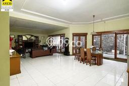For Sale! Premium House LT 356m2 Desain Elegan di Mekar Wangi For Sale! Premium House LT 356m2 Desain Elegan di Mekar Wangi
