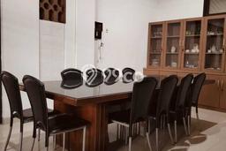 Dijual Rumah Premium dengan Fasilitas Sekitar Komplit di Menteng, Jakarta Pusat Dijual Rumah Premium dengan Fasilitas Sekitar Komplit di Menteng, Jakarta Pusat