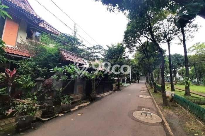 For Sale Rumah Elit Exclusive di Kebayoran Baru, Jakarta Selatan For Sale Rumah Elit Exclusive di Kebayoran Baru, Jakarta Selatan