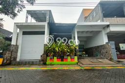 Hunian Cantik Minimalis Lb 265m2 di Wiyung, Surabaya Hunian Cantik Minimalis Lb 265m2 di Wiyung, Surabaya