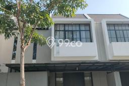 Dijual Cepat Rumah Favorit Siap Huni LB 78m2 di Wiyung, Surabaya Dijual Cepat Rumah Favorit Siap Huni LB 78m2 di Wiyung, Surabaya