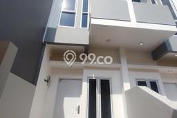 Rumah Sederhana Dijual Lokasi Matraman 2 Kamar dengan LT 25m2 Rumah Sederhana Dijual Lokasi Matraman 2 Kamar dengan LT 25m2