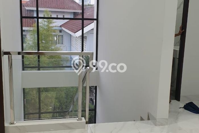 Hunian Elit LB 194m2 Siap Pakai Desain Elegan di Sunter, Jakarta Utara Hunian Elit LB 194m2 Siap Pakai Desain Elegan di Sunter, Jakarta Utara
