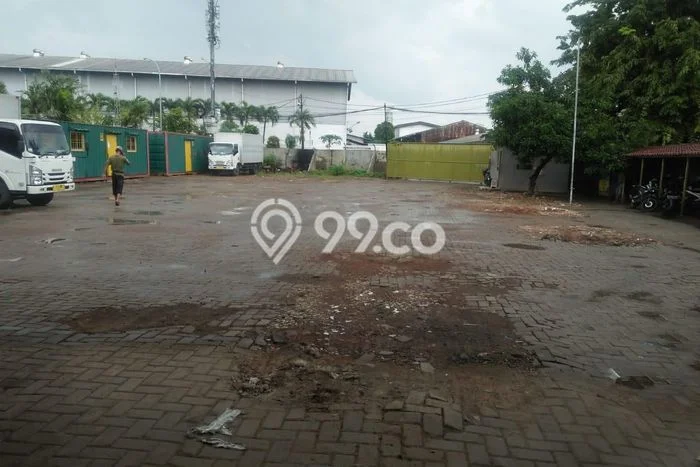 Unit Gudang Disewakan di Batu Ceper di Area Ramai & Strategis Unit Gudang Disewakan di Batu Ceper di Area Ramai & Strategis