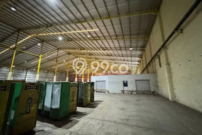 Gudang Dijual Lokasi Emas di Cikarang Barat Luas 11000m2 Gudang Dijual Lokasi Emas di Cikarang Barat Luas 11000m2