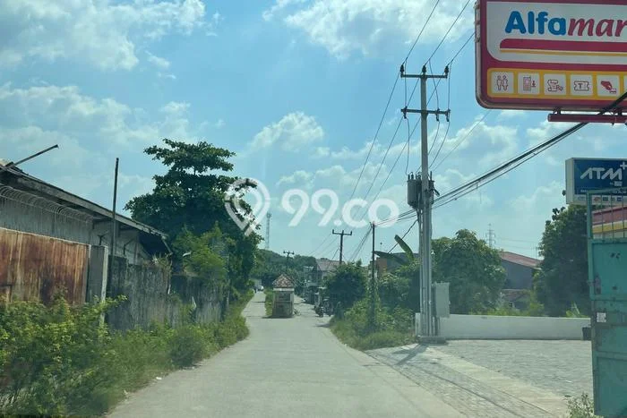 Lahan untuk Dijual di Cikampek Karawang Luas 8100m2 Lahan untuk Dijual di Cikampek Karawang Luas 8100m2