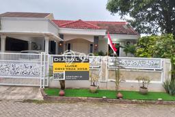 Dijual Rumah 3 Kamar Lokasi Strategis Nyaman dan Strategis di Jombang Dijual Rumah 3 Kamar Lokasi Strategis Nyaman dan Strategis di Jombang