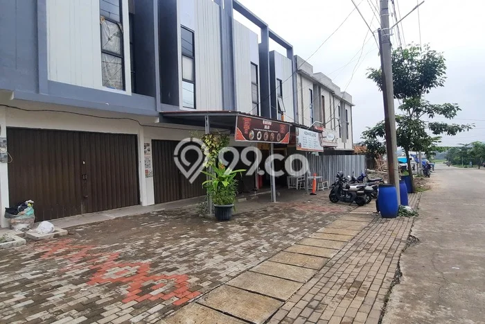 FOR SALE! Ruko di Cibinong Bogor, LT 48m2, LB 67m2 FOR SALE! Ruko di Cibinong Bogor, LT 48m2, LB 67m2