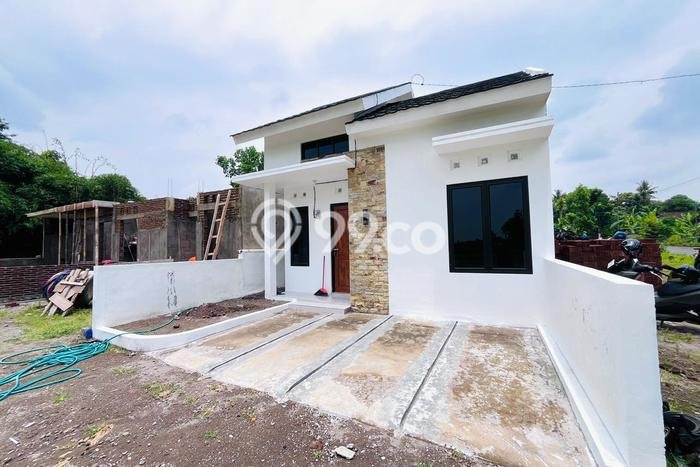 Jual Rumah Harga Miring Manisrenggo Punya 2 Kamar & LT 60m2 Jual Rumah Harga Miring Manisrenggo Punya 2 Kamar & LT 60m2