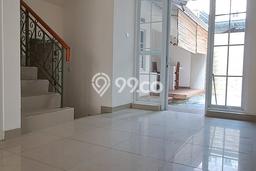 Rumah Elit Modern Tanpa Renovasi di Gading Serpong Tangerang Rumah Elit Modern Tanpa Renovasi di Gading Serpong Tangerang