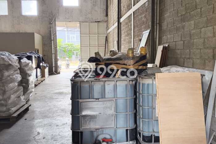 Area Strategis! Disewakan Gudang Lokasi BSD, Tangerang Selatan Cocok untuk Bisnis Area Strategis! Disewakan Gudang Lokasi BSD, Tangerang Selatan Cocok untuk Bisnis