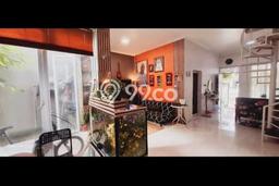 For Sale Rumah 4 Kamar Lokasi Ideal Bagus dan Strategis di Ciledug For Sale Rumah 4 Kamar Lokasi Ideal Bagus dan Strategis di Ciledug