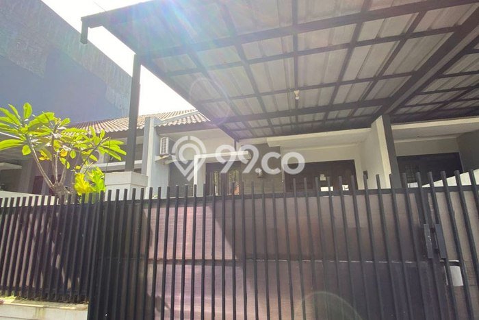 Rumah Strategis area Batununggal, Bandung, LT 105m2m² LB 70m2m² - BISA KPR! Rumah Strategis area Batununggal, Bandung, LT 105m2m² LB 70m2m² - BISA KPR!