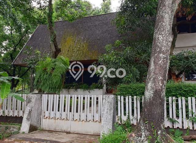 Rumah Berkelas 8 KT 5 KM di Kawasan Asri , Bandung Rumah Berkelas 8 KT 5 KM di Kawasan Asri , Bandung