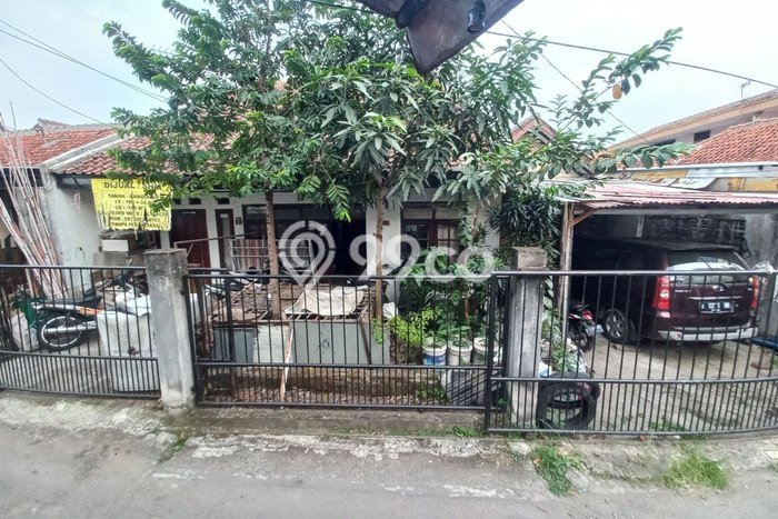 Rumah Bagus kawasan Burangrang, Bandung, LT 214m² LB 150m² DIJUAL CEPAT! Rumah Bagus kawasan Burangrang, Bandung, LT 214m² LB 150m² DIJUAL CEPAT!