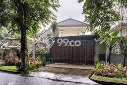 SPECIAL PROPERTY! Rumah area , LT 332m2m² LB 420m2m² SPECIAL PROPERTY! Rumah area , LT 332m2m² LB 420m2m²