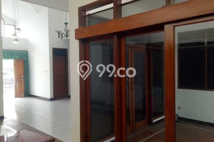 Rumah Tinggal di Sayap Soekarno Hatta Harga Menarik Sekali Rumah Tinggal di Sayap Soekarno Hatta Harga Menarik Sekali