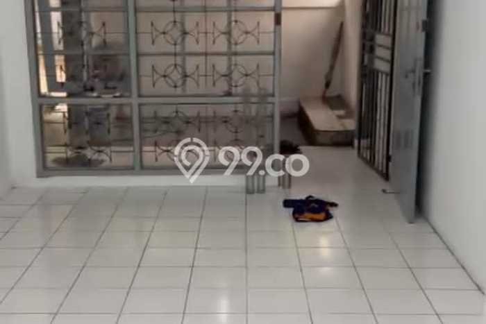 Dijual Cepat Murah Rumah Siap Huni di Taman Holis Indah Dijual Cepat Murah Rumah Siap Huni di Taman Holis Indah