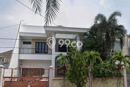 Rumah Luxury Modern Tanpa Renovasi di Dharma Husada Surabaya Rumah Luxury Modern Tanpa Renovasi di Dharma Husada Surabaya